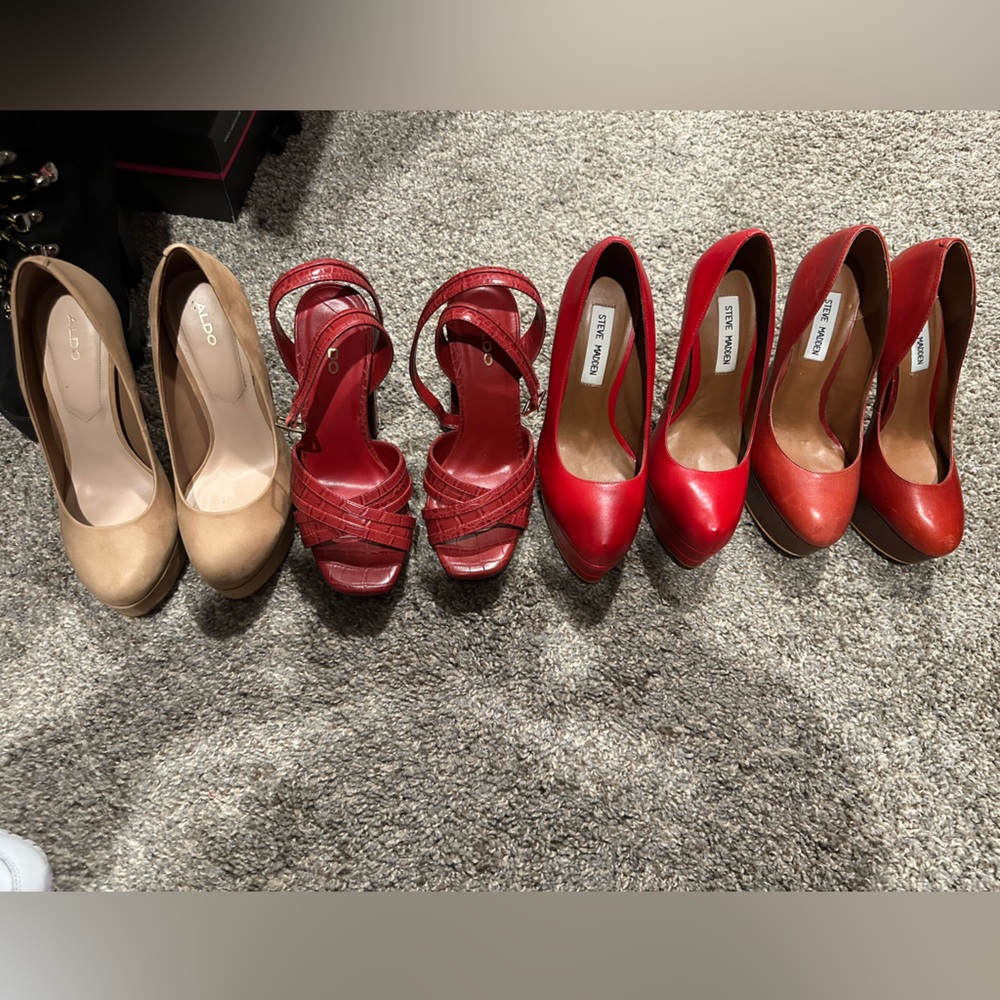 Steve Madden/ Aldo Size 7.5 fit like a 7